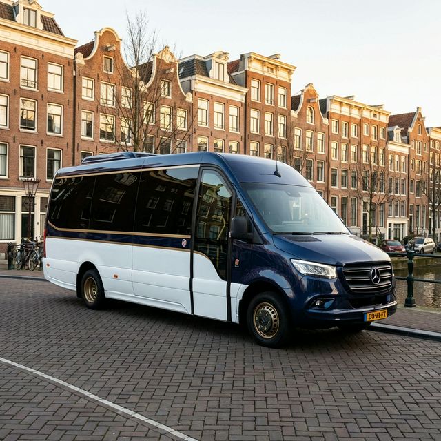 Luxe Minibus